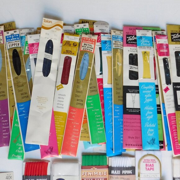 Lot Of Vintage Sewing Zippers, Trims, Hem Trim, Bias Tape Pin Cushion - Picture 3 of 10